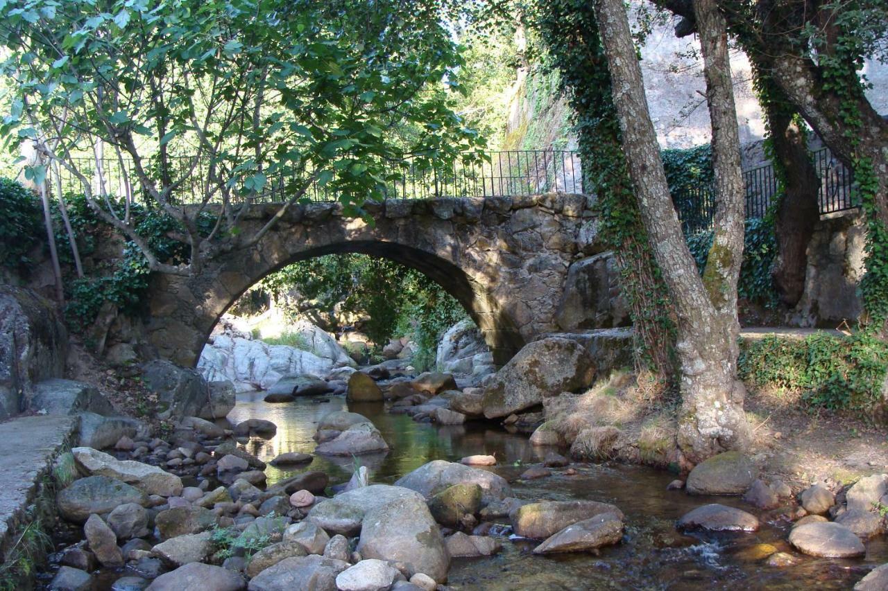 Apartamentos Rurales Manolo Casas del Monte Kültér fotó